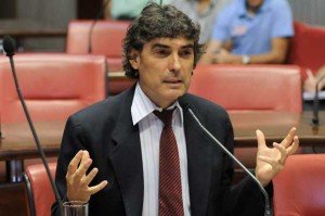 Carlos Giannazi, do PSOL, também propôs emendas a pedido do SIFUSPESP