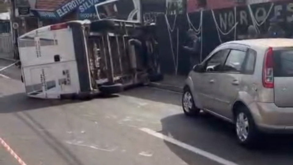 Acidente em Bauru Expõe as Precárias Condições de Trabalho dos Policiais Penais em São Paulo